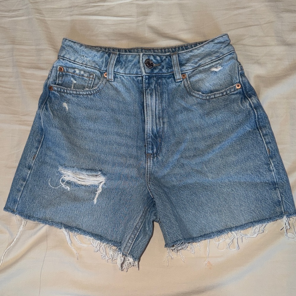 Garage ripped shorts
